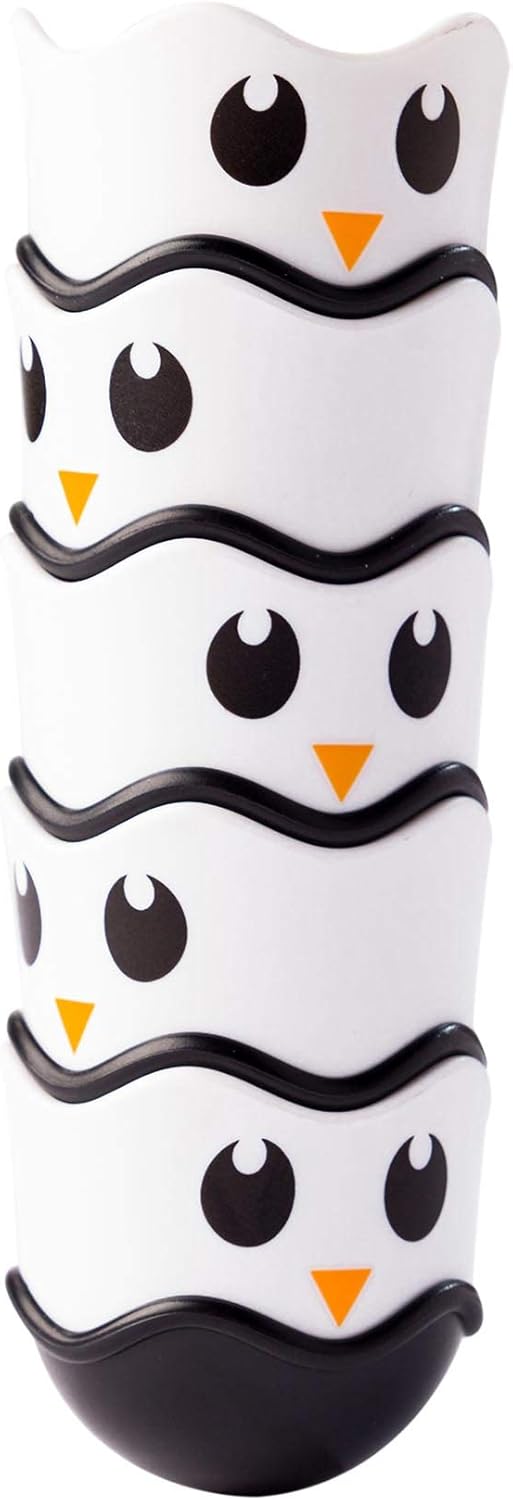 Fat Brain Toys Waddle Bobbers, Kids Bath Toys, Bath Time Fun Playset with Floating Penguins