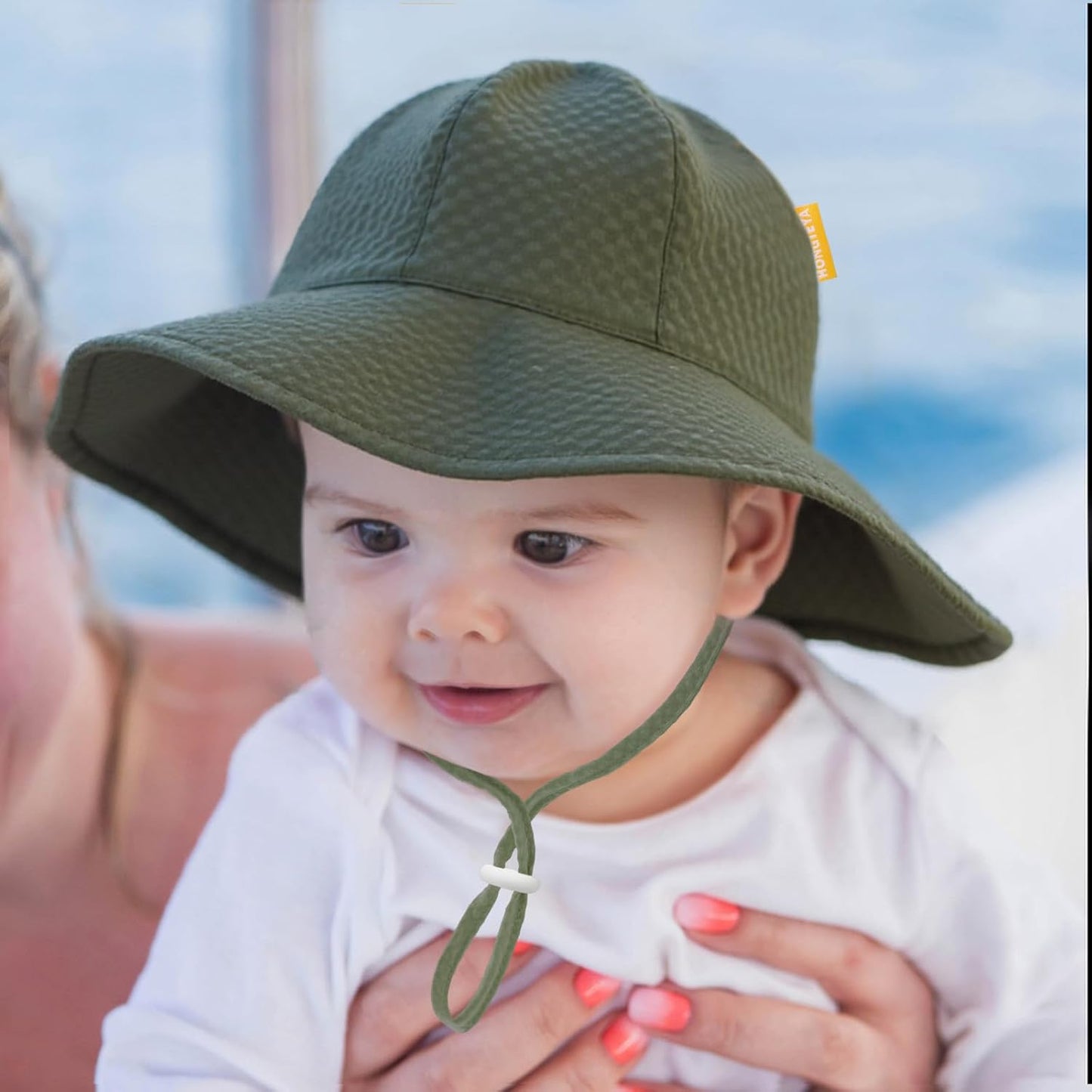 HONGTEYA Baby Sun Hat Toddler Girl Beach Hat Adjustable Outdoor Summer Hat UPF 50+ Sun Protection Wide Brim Infant Kids