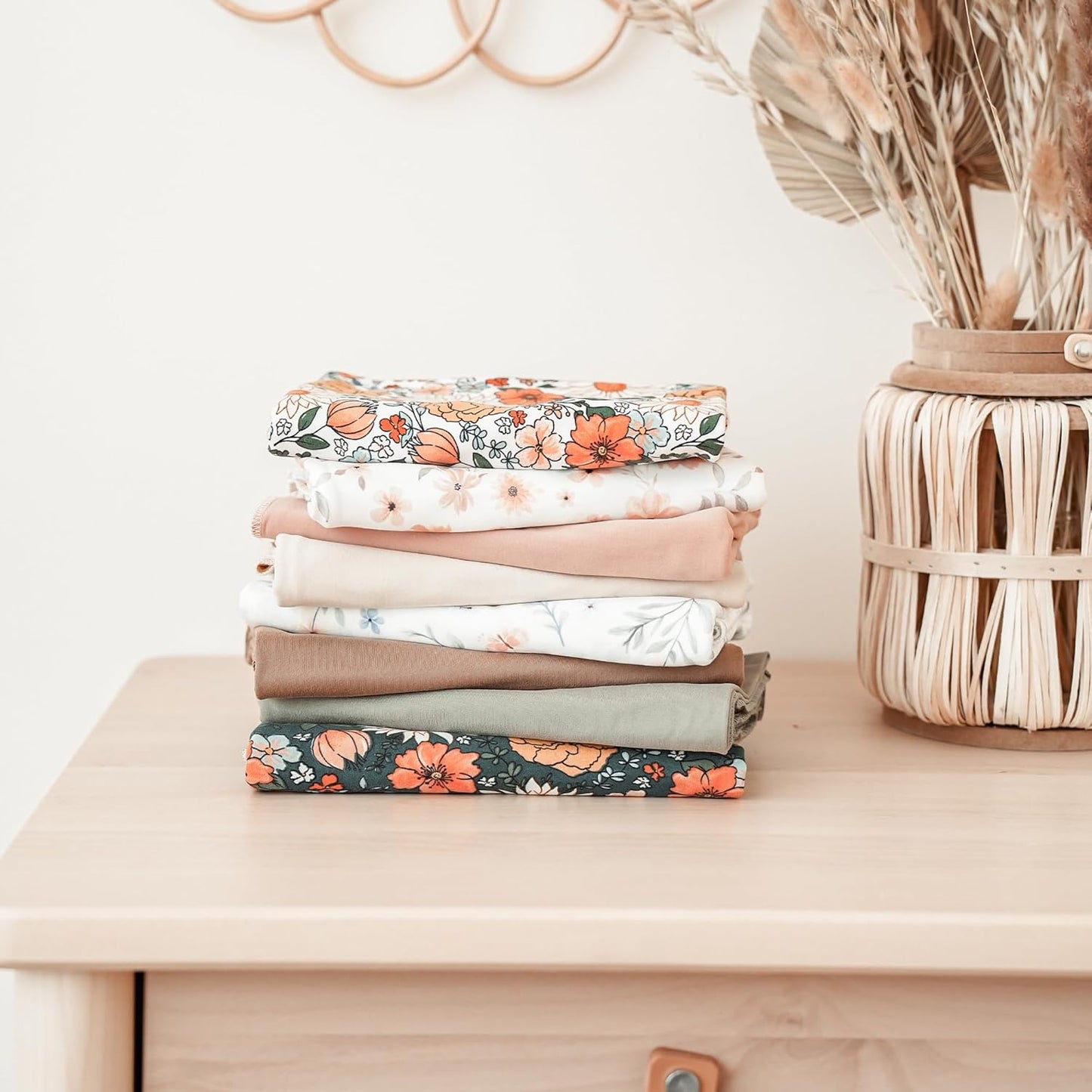 Konssy Baby Girl Newborn Receiving Blanket with Matching Headband and Beanie Set Baby Swaddle Nursery Swaddle Wrap