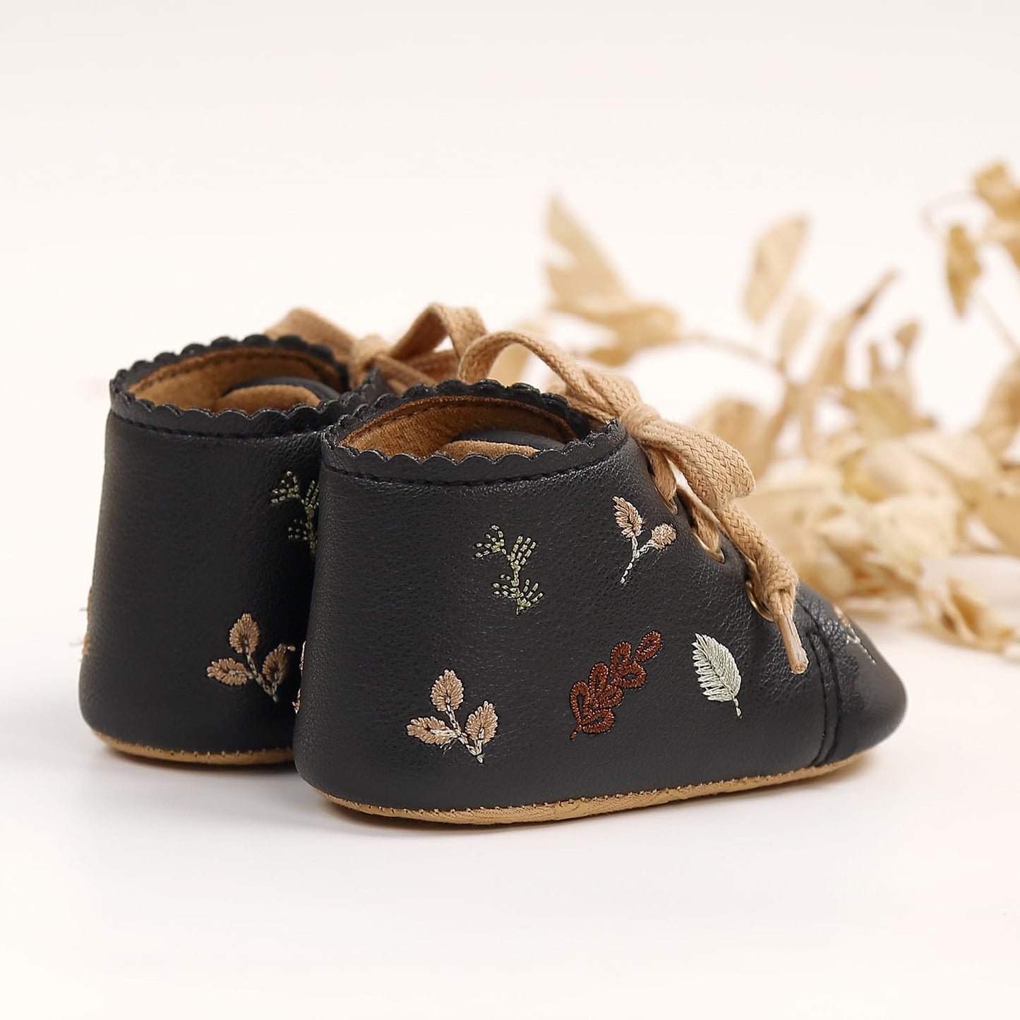 Baby Shoes Mary Jane Flats Non Slip Soft Sole Infant Toddler Sneakers First Walkers Party Christmas Dress Shoes