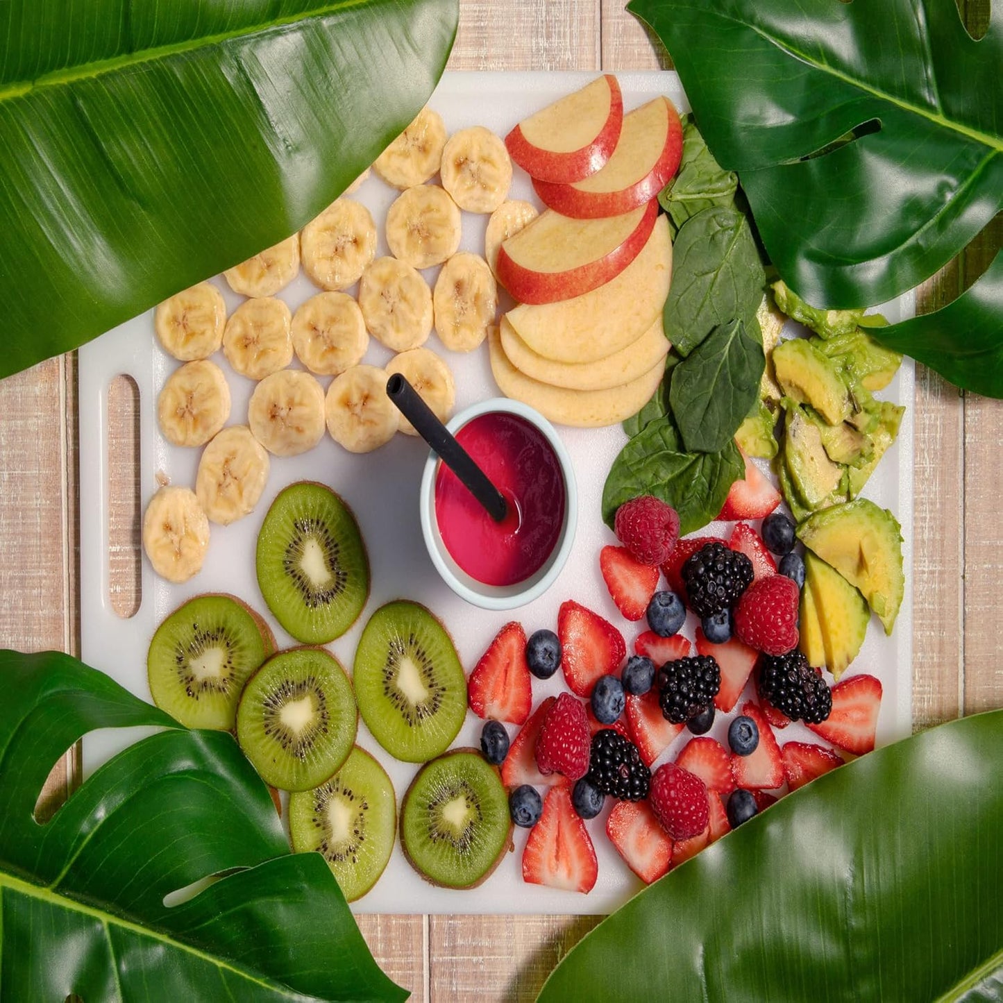 Avanchy Silicone Training Cup – 12 oz Open Cup for Toddlers and Infants – Ideal for Baby Led Weaning and Transitioning from Bottles, Black