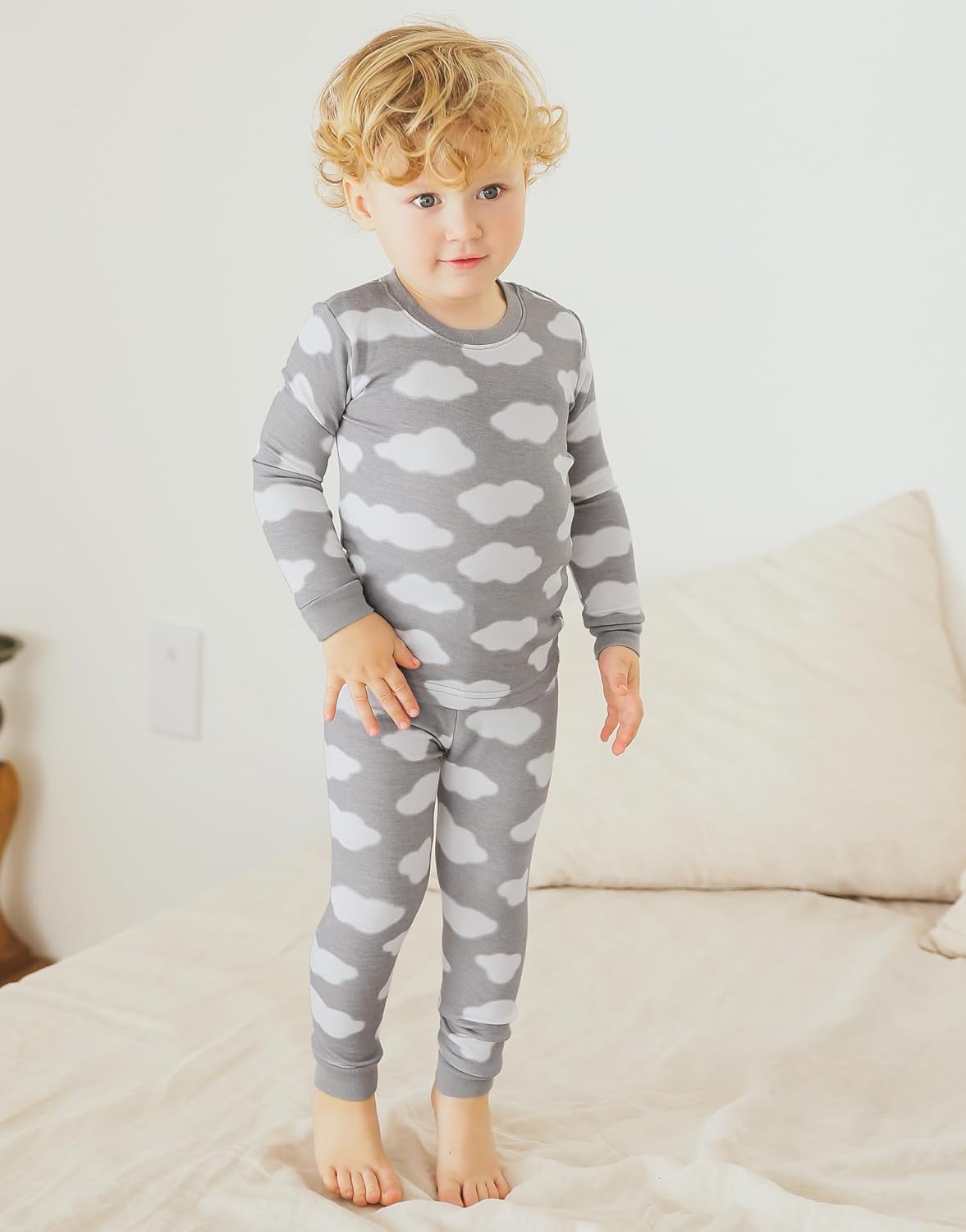 VAENAIT BABY 6M-12Y Kids Unisex Girls & Boys Soft Comfy Modal Tencel Sleepwear Pajamas 2pcs or 4pcs Set