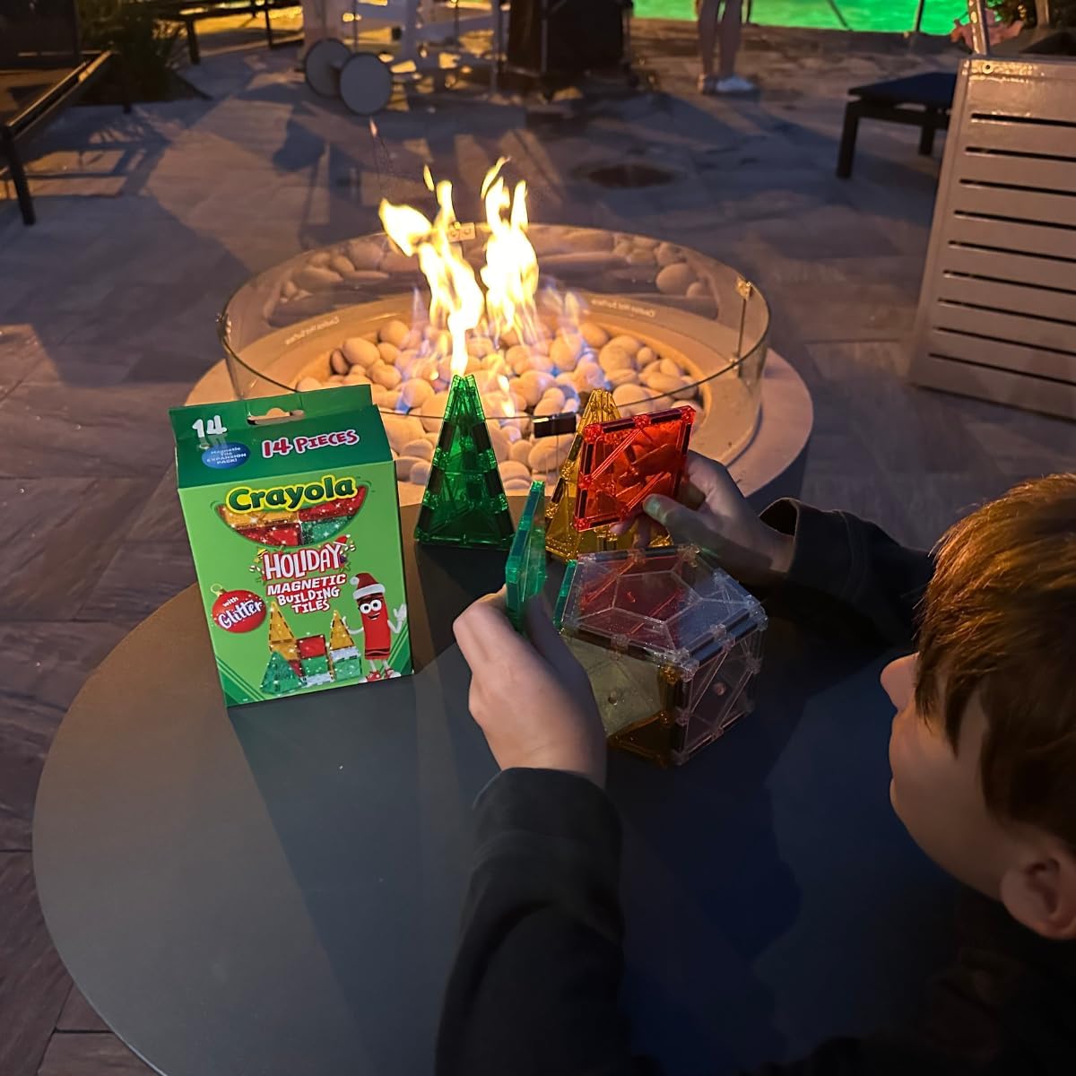 CreateOn Crayola Holiday Glitter Magnetic Tiles, Building Set for Kids, Magnetic Building Toys for Kids, STEM Travel Toys for Boys and Girls Ages 3+, 14-Piece Set (Holiday Glitter)