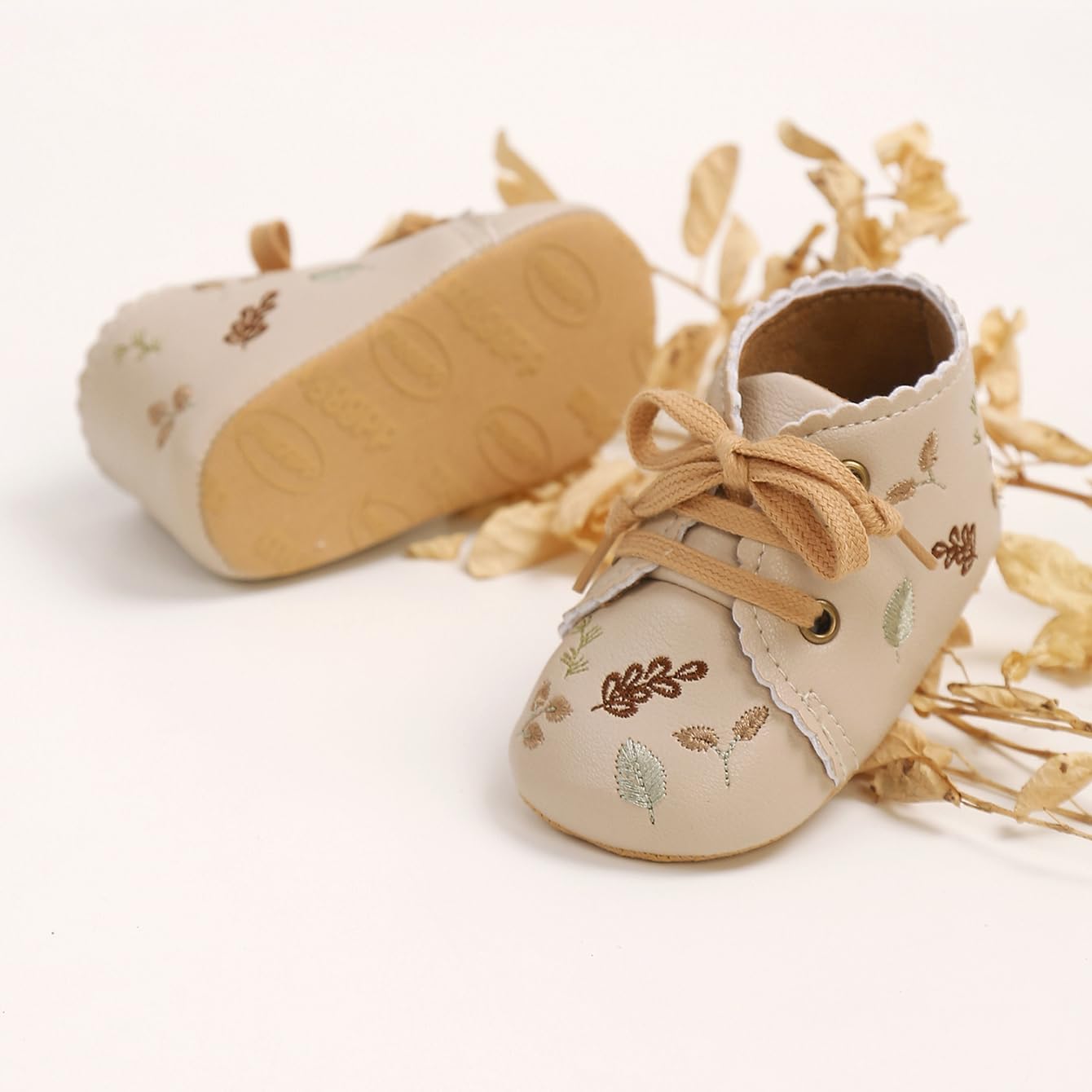 Baby Shoes Mary Jane Flats Non Slip Soft Sole Infant Toddler Sneakers First Walkers Party Christmas Dress Shoes