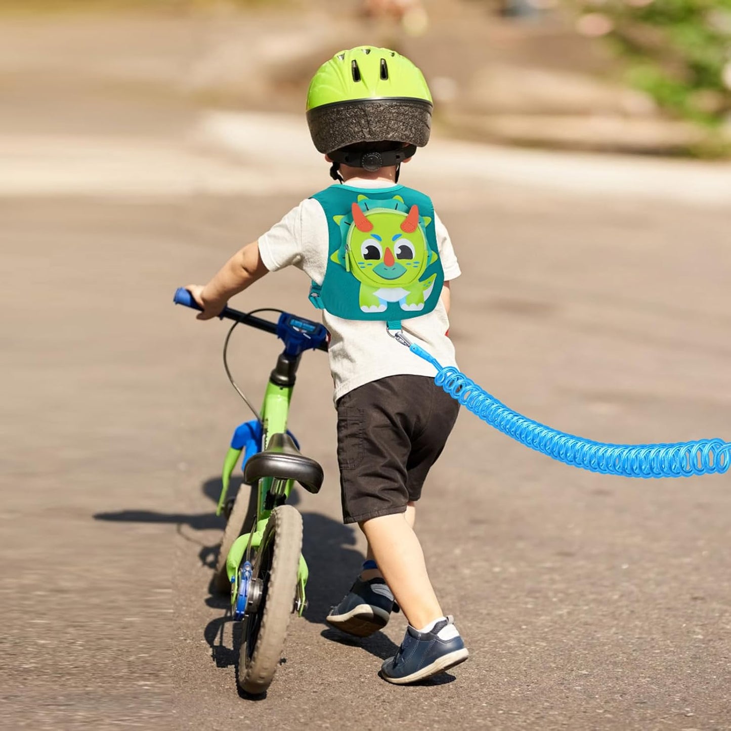 Toddler Harness Leash with Anti Lost Wrist Link, Accmor Kids Dinosaur Harnesses Leashes, Cute Triceratops Kids Walking Wristband Assistant Strap Belt for Parent Baby Boys Outdoor Activity