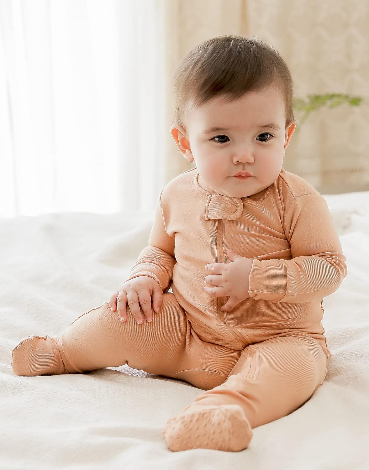 VAENAIT BABY Infant Toddler Boys Girls Footed One-Piece Sleep and Play Premium Modal Pajamas 1-2 Pieces