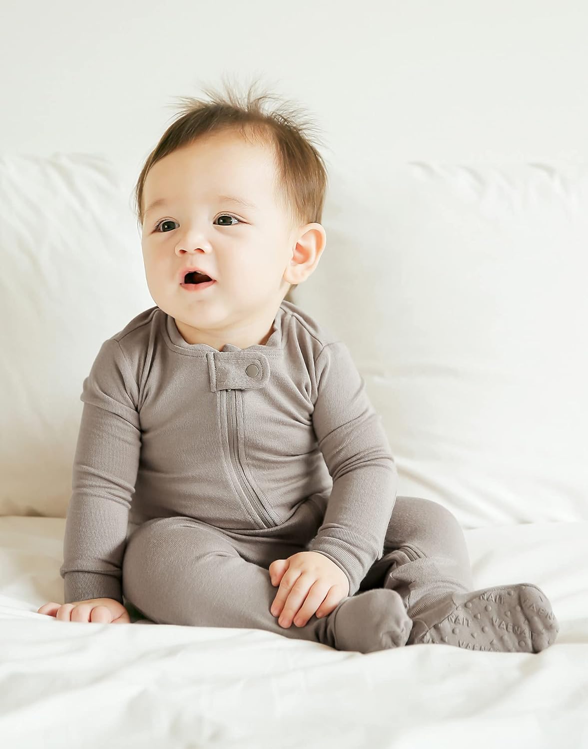 VAENAIT BABY Infant Toddler Boys Girls Footed One-Piece Sleep and Play Premium Modal Pajamas 1-2 Pieces