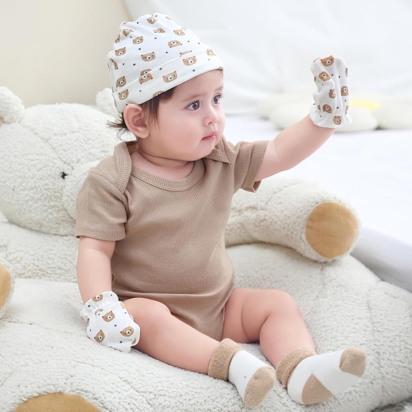 Baby Hats Mittens and Socks Set Cotton Newborn Hat Beanie Soft Infant Girls Boys Caps Gloves 0-6 month