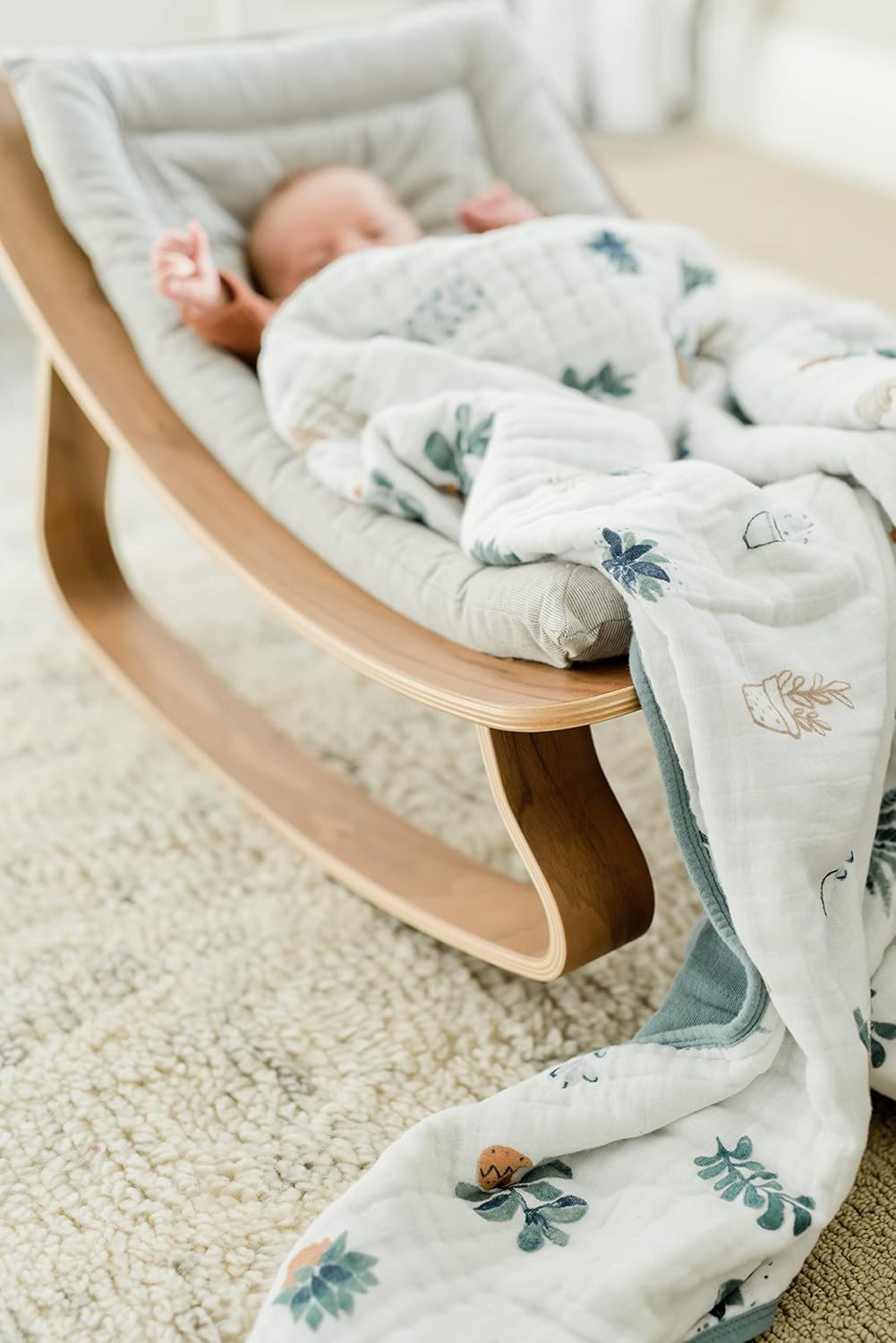 Little Unicorn Original Premium Cotton Quilt | Multi-Layered & Extra-Soft Muslin Fabric |for Babies & Toddlers (Prickle Pots)