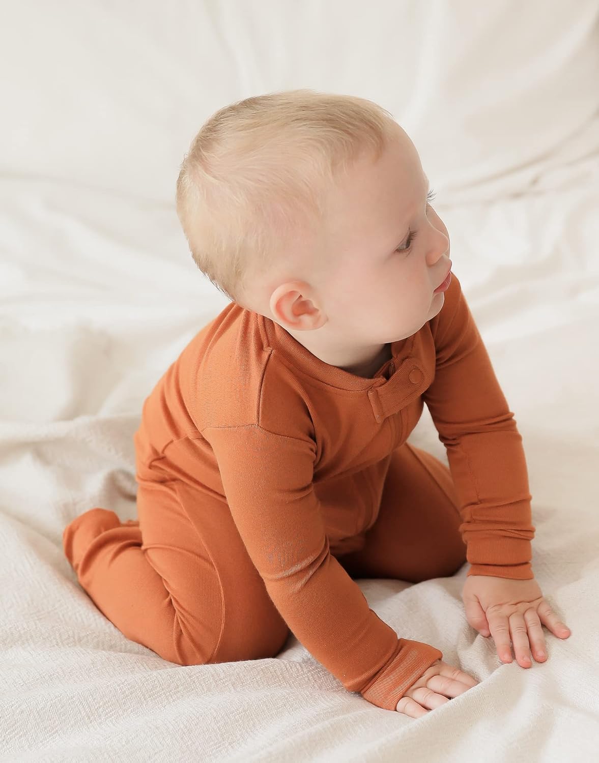 VAENAIT BABY Infant Toddler Boys Girls Footed One-Piece Sleep and Play Premium Modal Pajamas 1-2 Pieces