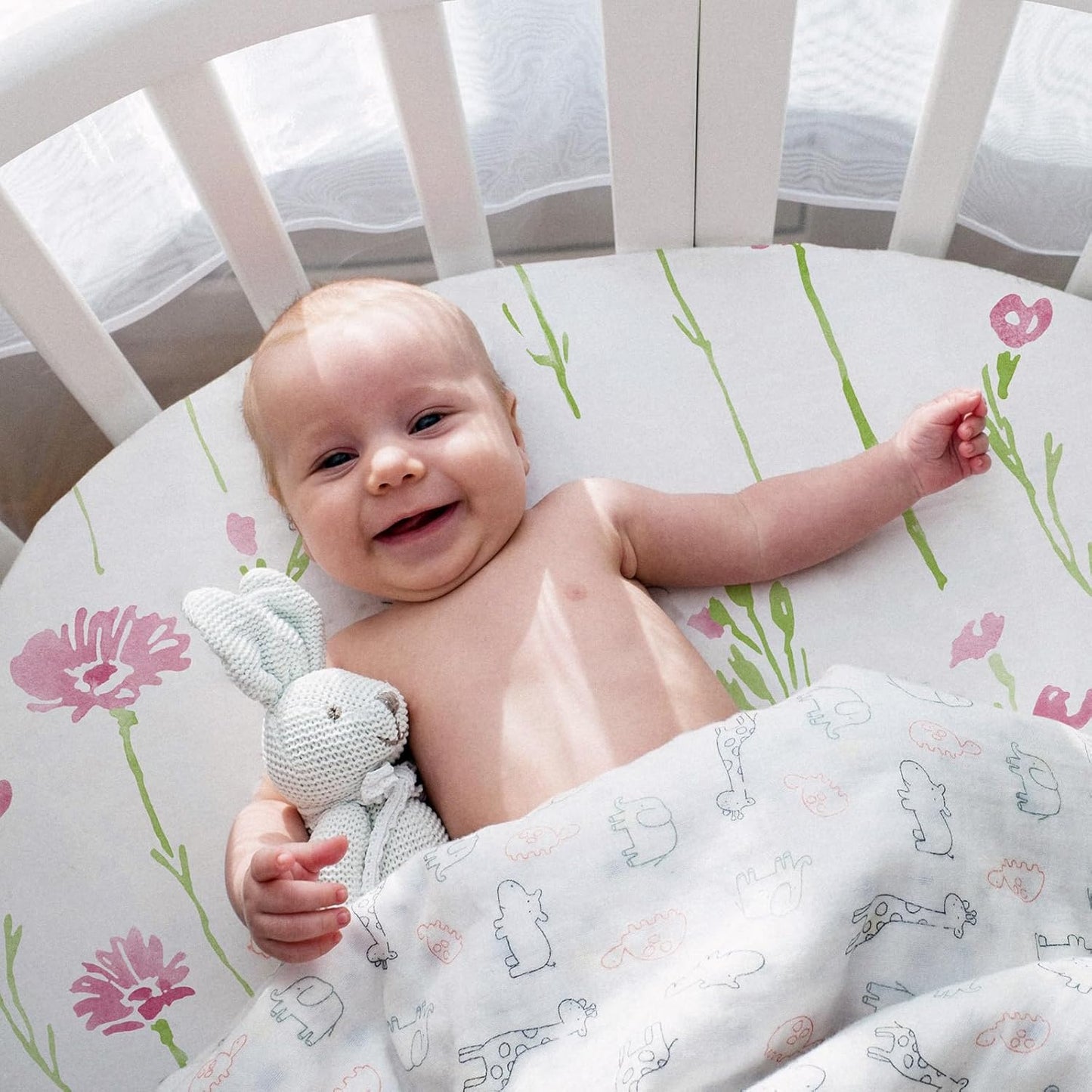 Gllquen Baby Bassinet Sheets 4 Pack, Breathable Cozy Fitted Mattress Sheet, Elastic Travel Crib Fashionable Floral Pattern, Standard Cradle Safe Sheets for Baby Boys Girls 32"x16" (Butterfly)