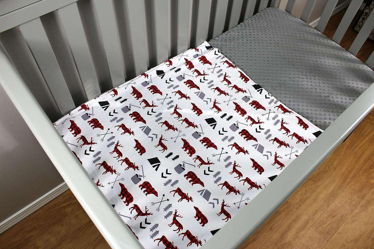 Top Tots Baby Blanket – Soft Plaid Animal Print with Bears, Deer & Trees – White Front, Gray Dotted Minky Back