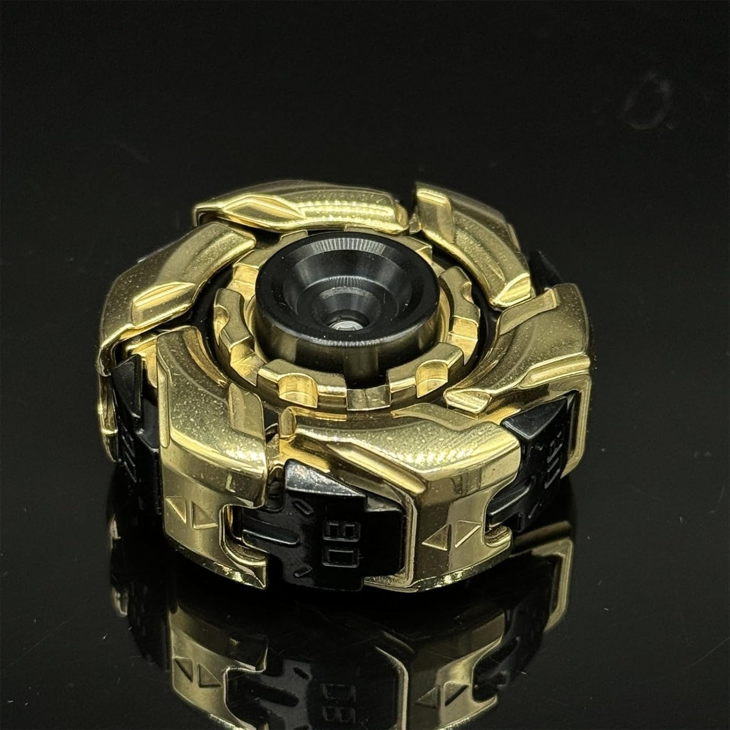 New Metal Deformation Mecha Fidget Spinner EDC Hand Spinner Fidget Toys Adult Anxiety Stress Relief Toys Office Desk Toys Gifts for Boyfriend and Father (Gold Black)