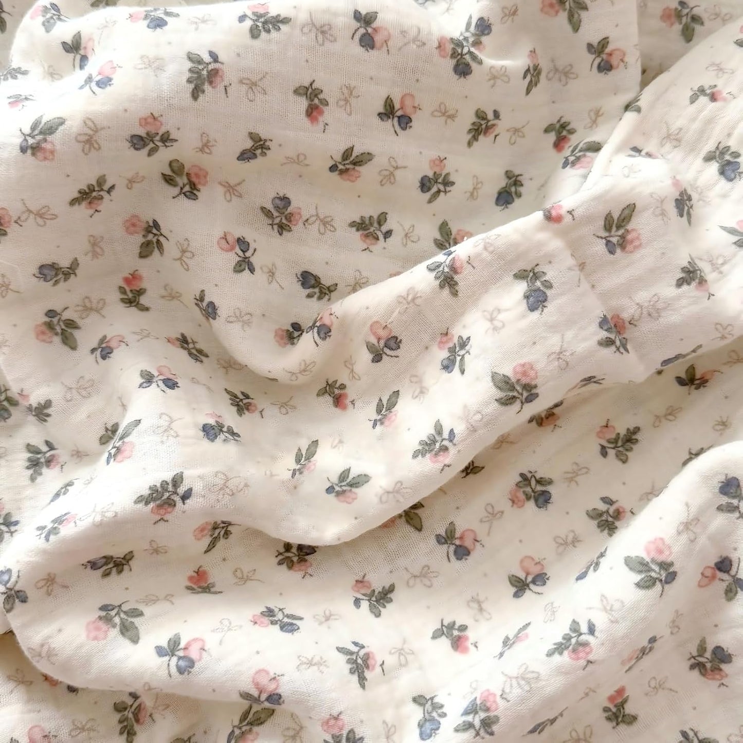 BuLuTu Chic Bellflower Pink Toddler Pillowcase with Ruffles Pillow Cover for Boys Girls 1 2 3 4 5 6 Years Old, Soft Breathable Muslin Cotton Pillow Case for Crib Cot Cradle, 14"x20", 1 pc