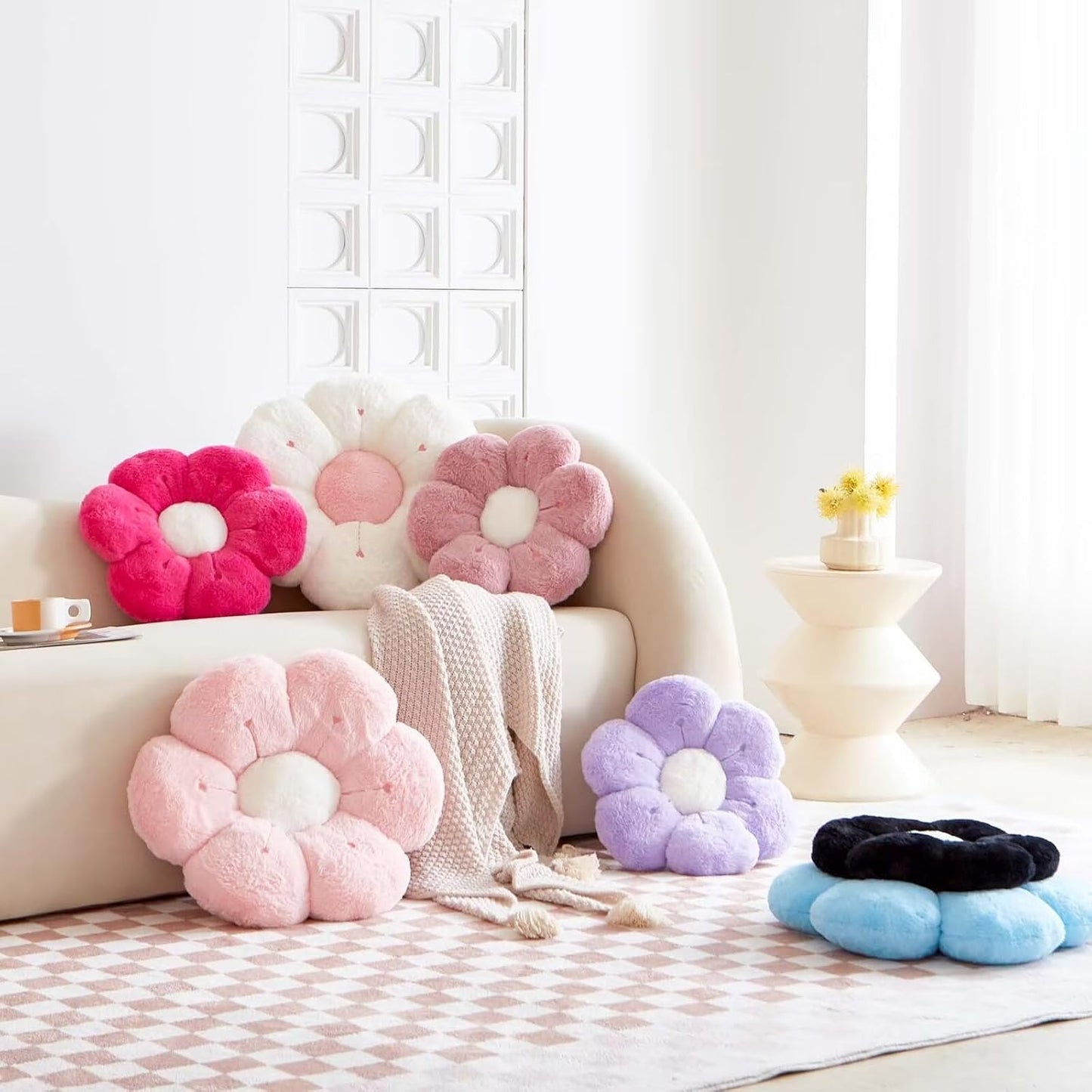 Flower Pillow, Cute Flower Shaped Decorative Pillow, Soft Rabbit Fur Daisy Pillow Home Decor Floor Seating Cushion for Bedroom Living Room (Hot Pink 19.6 Inch)