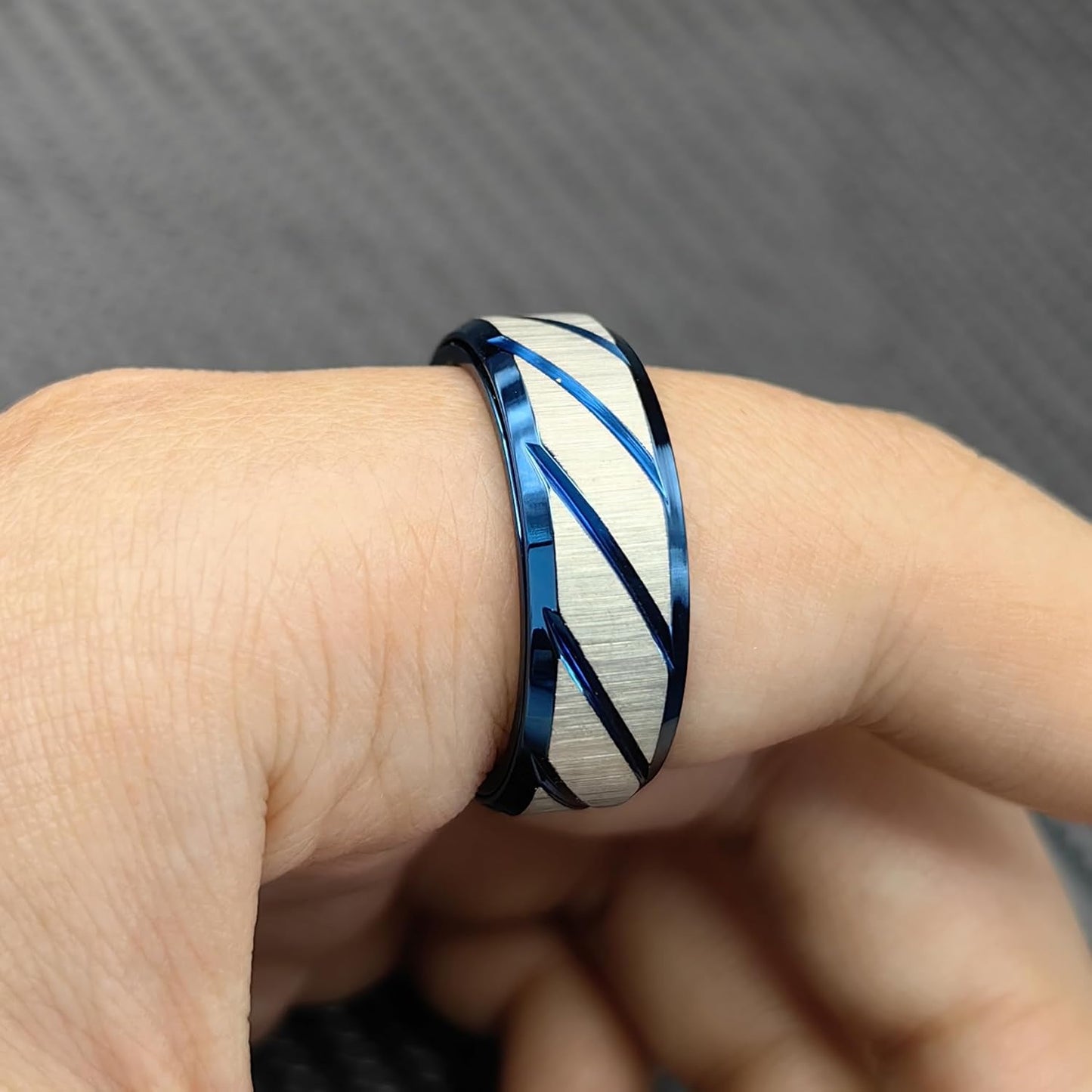 EDC Fidget Slider Fidget Toy Adult Stress Relief Metal Ratchet Ring Jewelry ADHD Recreational Fidget Toy Tactile Coin (Blue, 14)