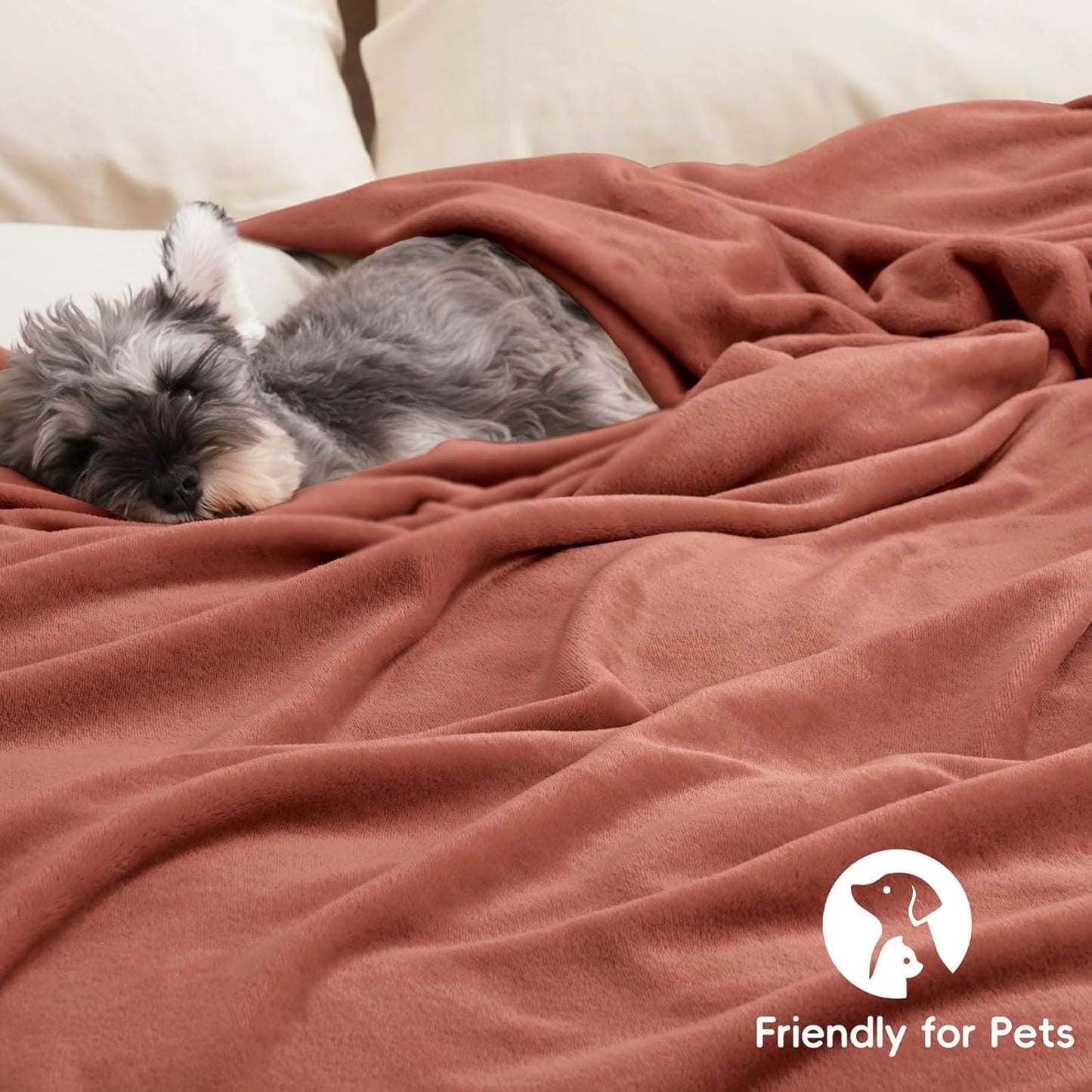 PHF Ultra Soft Fleece Blanket King Size, No Shed No Pilling Luxury Plush Cozy 300GSM Lightweight Blanket for Bed, Couch, Chair, Sofa Suitable for All Season, 108" x 90", Brick Red