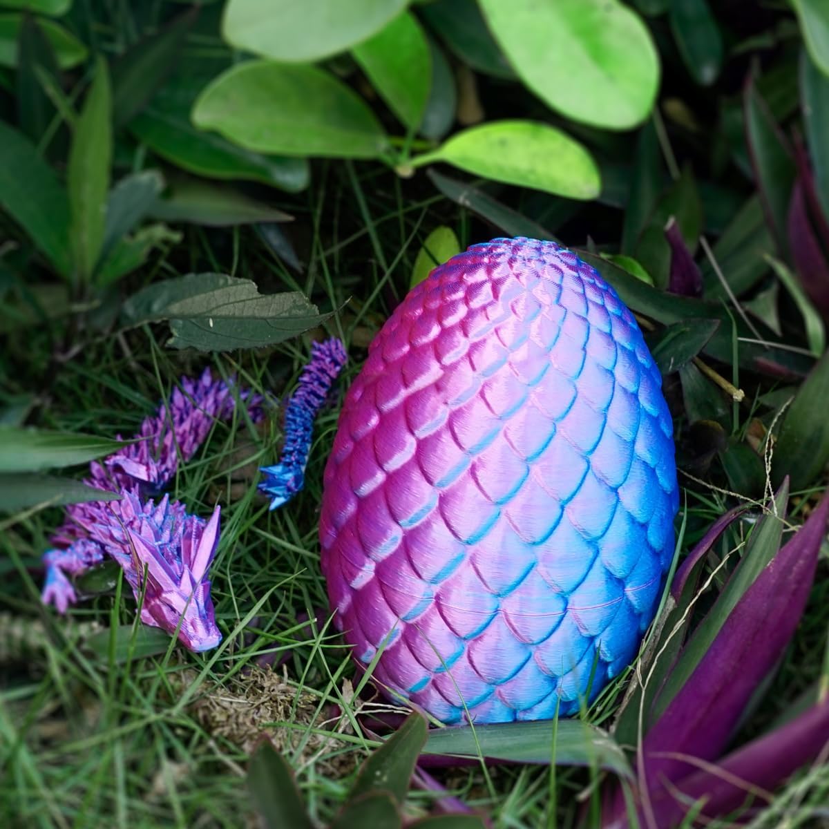 Dragon Eggs with Dragon Inside, 3D Printed Surprise Funny Gifts for Kids, Boys, Girls, Articulated Dragon Fidget Toys for Adults, Executive Desk Toys Office Room Decor (Gradient Light Purple-Red)