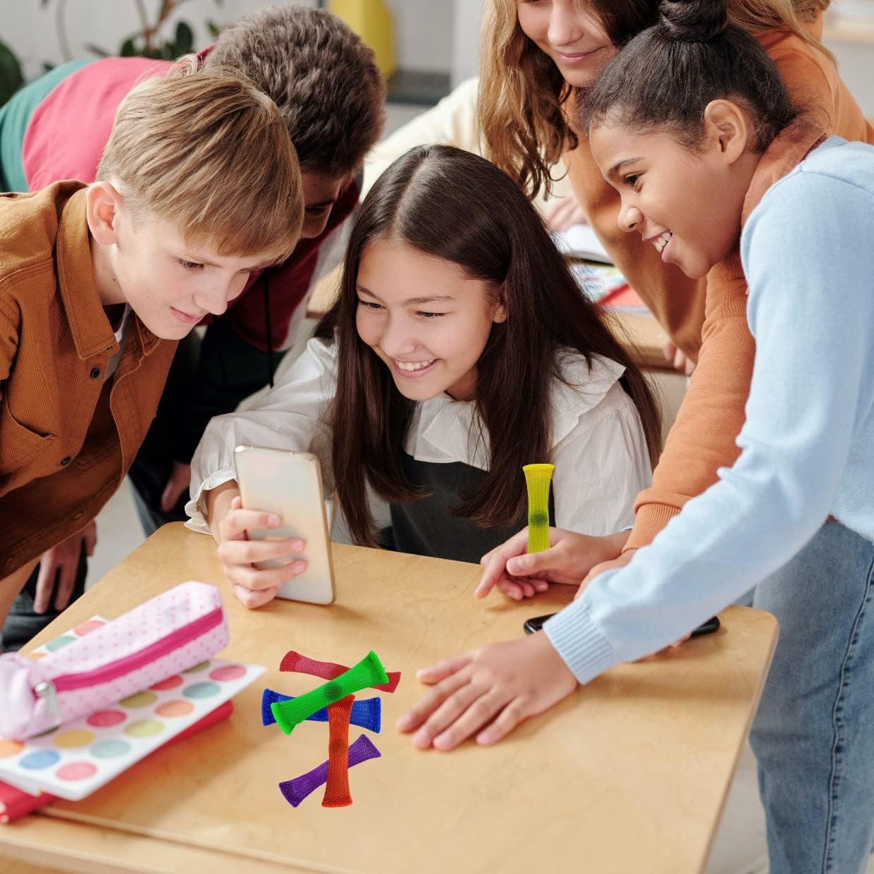 Luusy 24 Pieces Fidget Toys Marble and Mesh Fidgets Relieve Sensory Stress and Increase Focus for Adults and Children Those with ADHD ADD OCD Autism,8 Colors