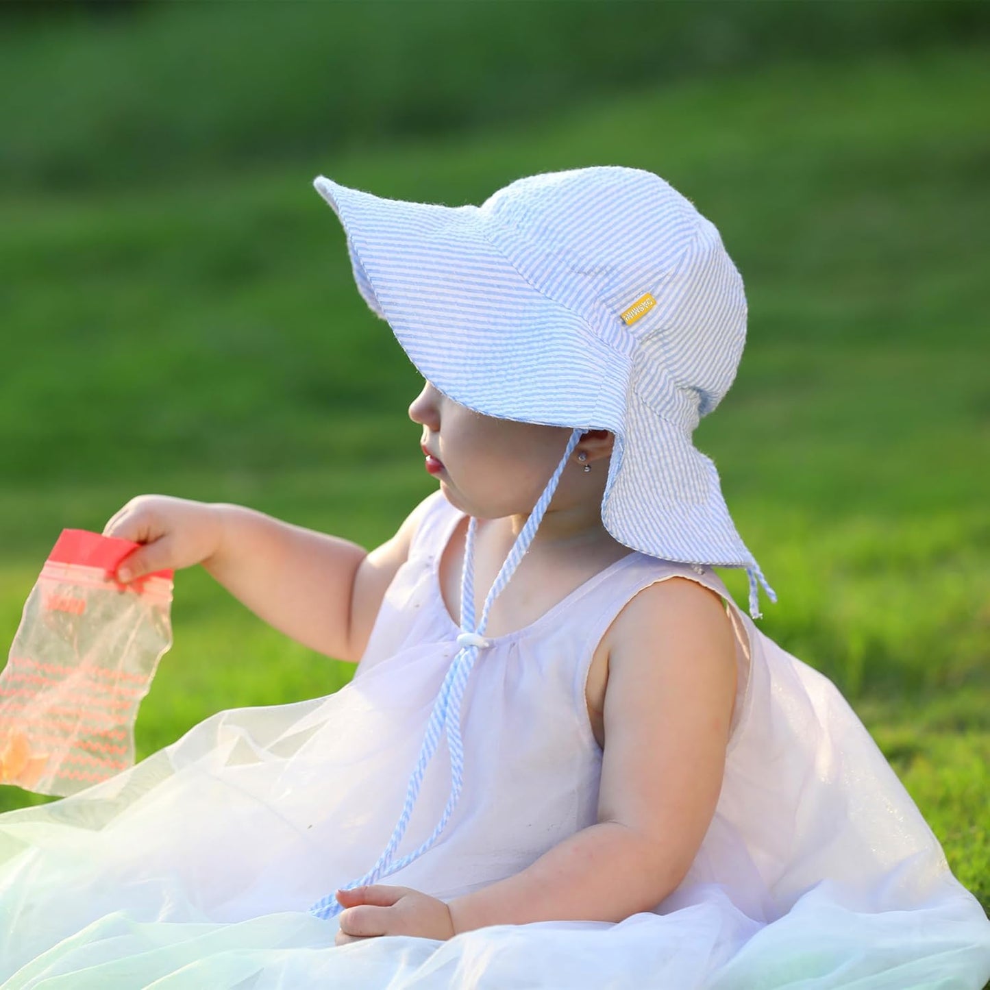 Baby & Toddler Wide Brim Sun Hats UPF 50+ Sun Protection Bucket Cap Cute Adjustable Hat in Seersucker