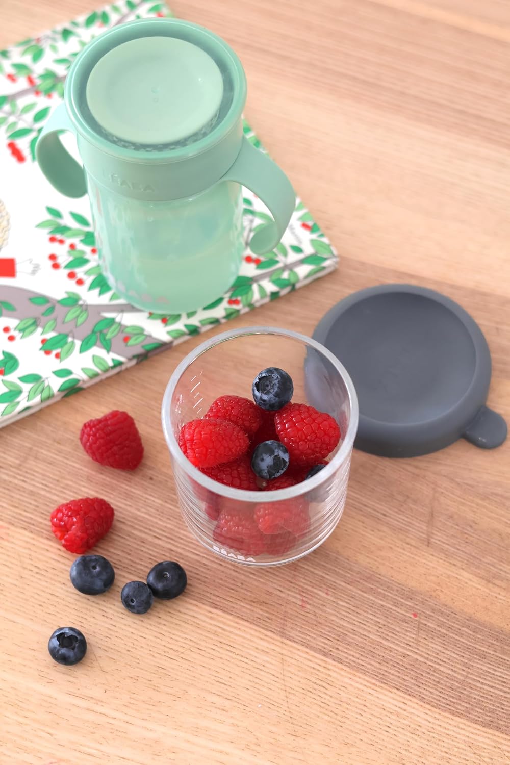 BEABA 8 oz Glass Baby Food Jars with Soft Silicone Air Tight Lids, Glass Storage Containers with Lids, Microwave and Freezer Safe Containers, Mineral